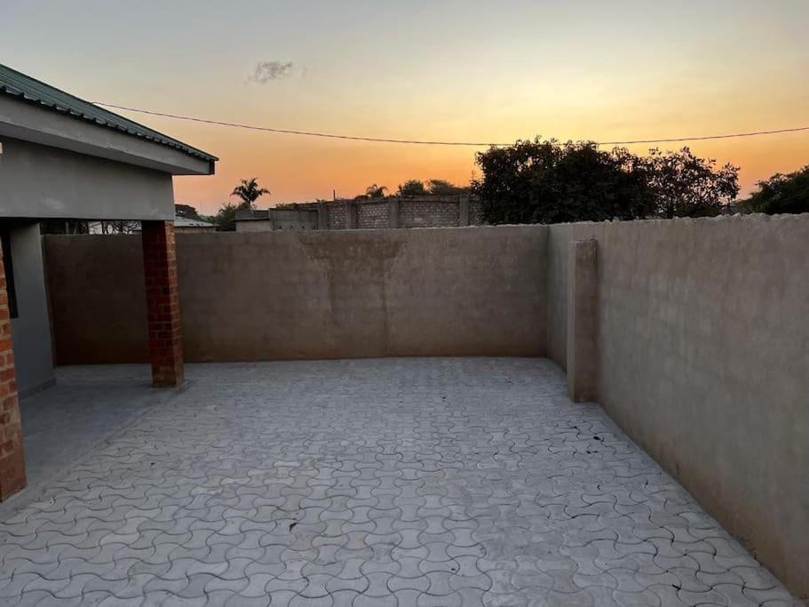Cosy & neat 1 bedroom apartment in Ibex Hill, Lusaka view 3