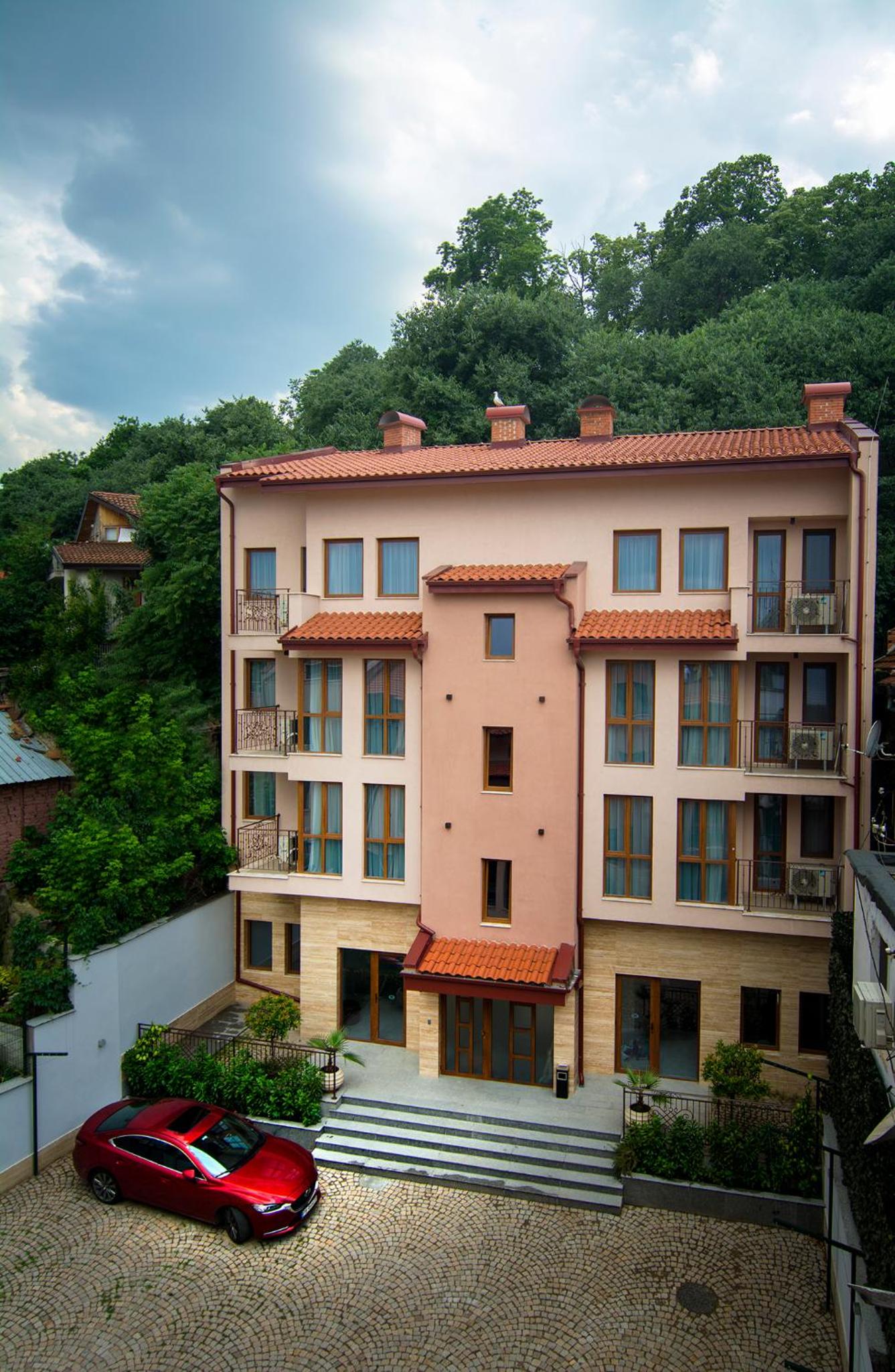 Odrys Apartments