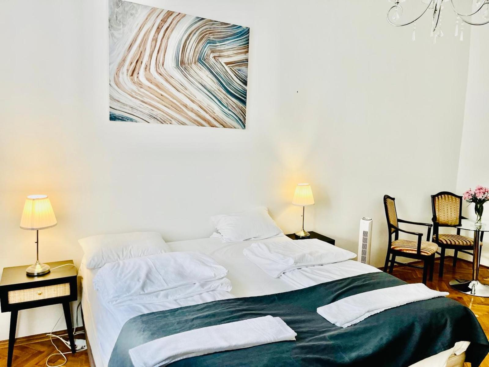 City Rooms