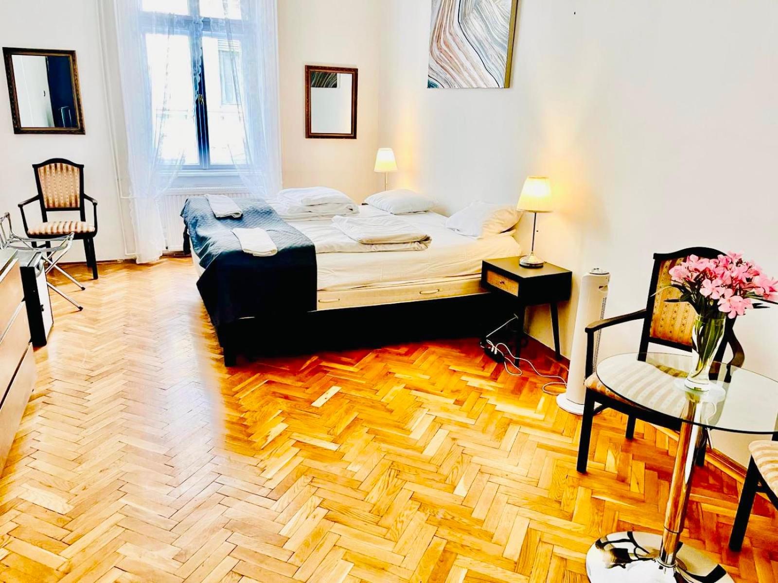 City Rooms