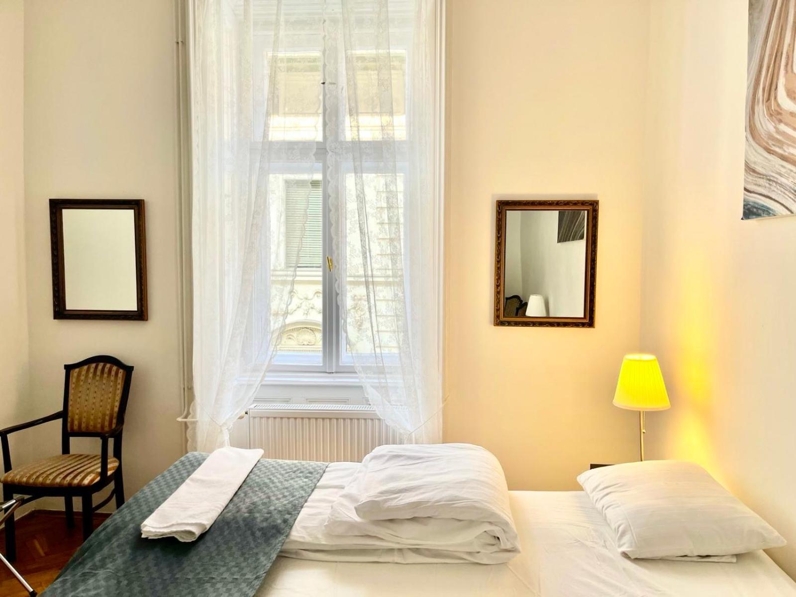 City Rooms