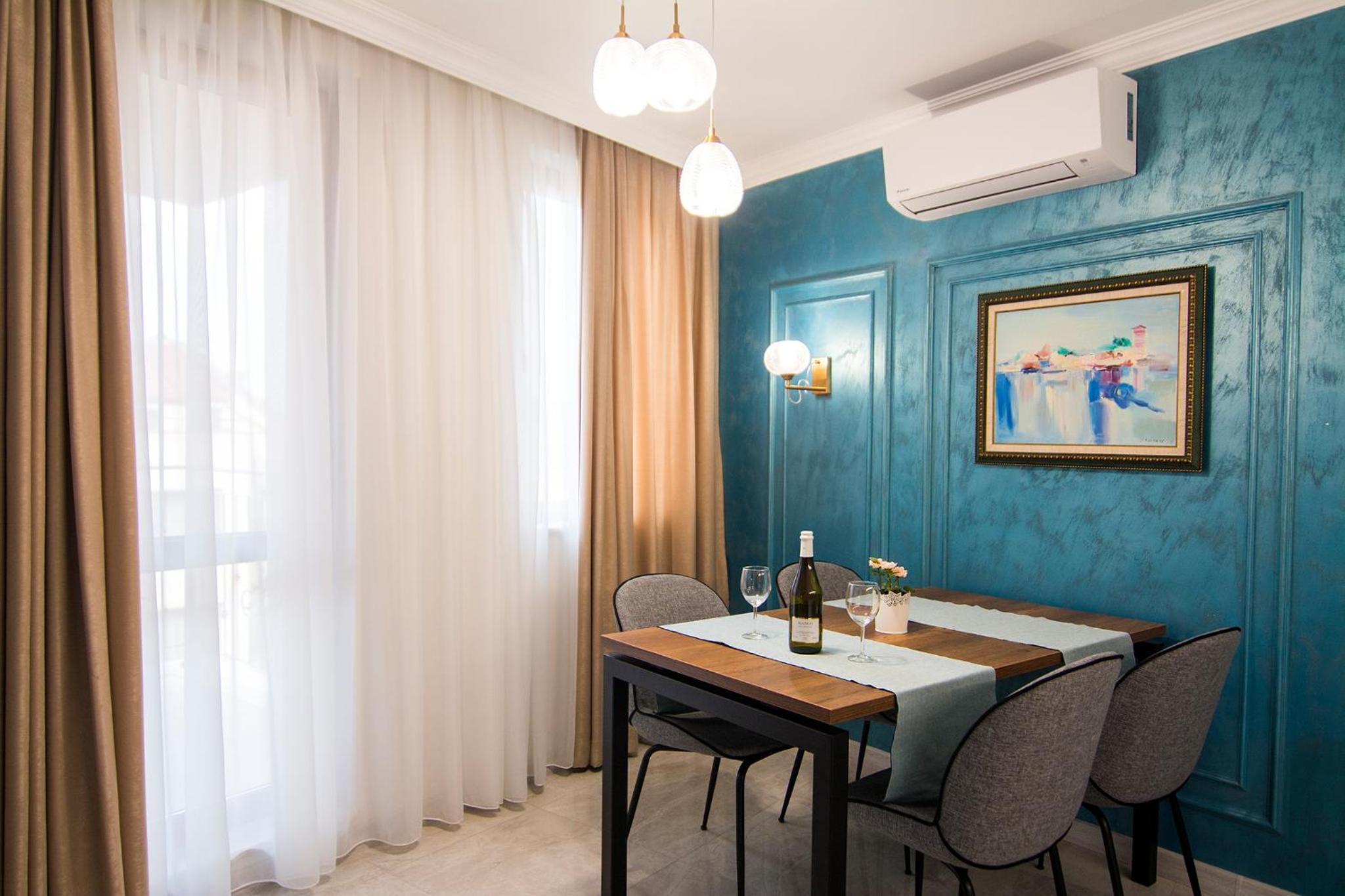 Odrys Apartments