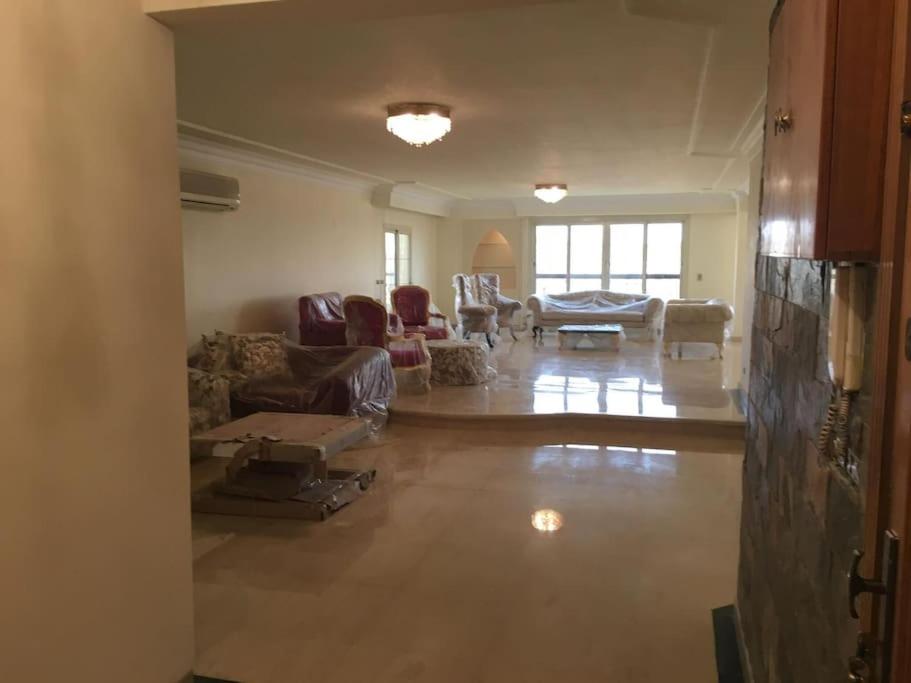 Quiet & convenient apartment in a central location