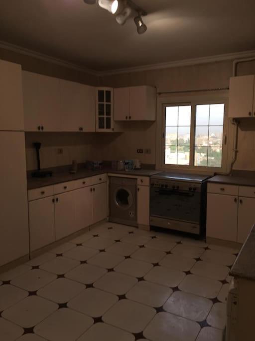 Quiet & convenient apartment in a central location