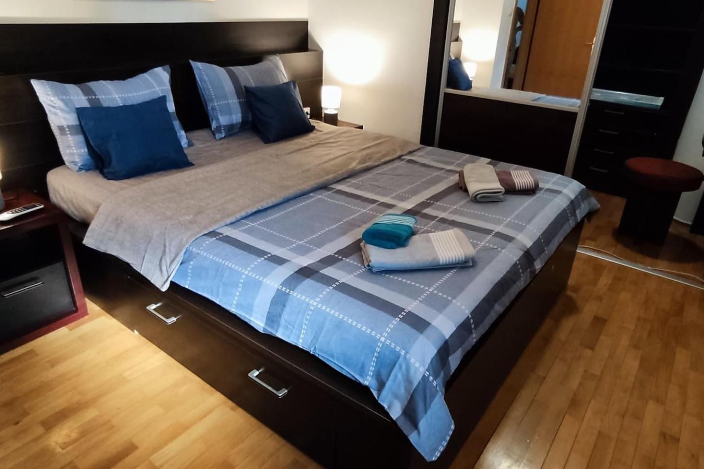 Popovski Apartment view 2