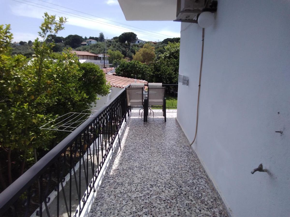 Photo 48