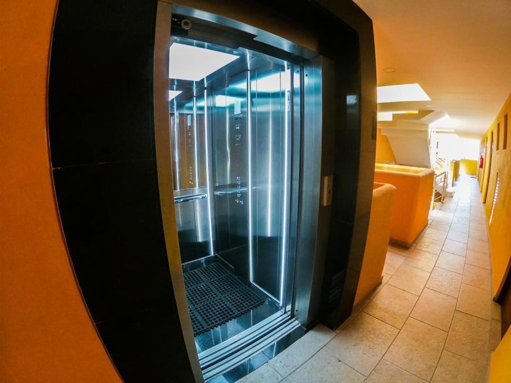 Suites Riviera