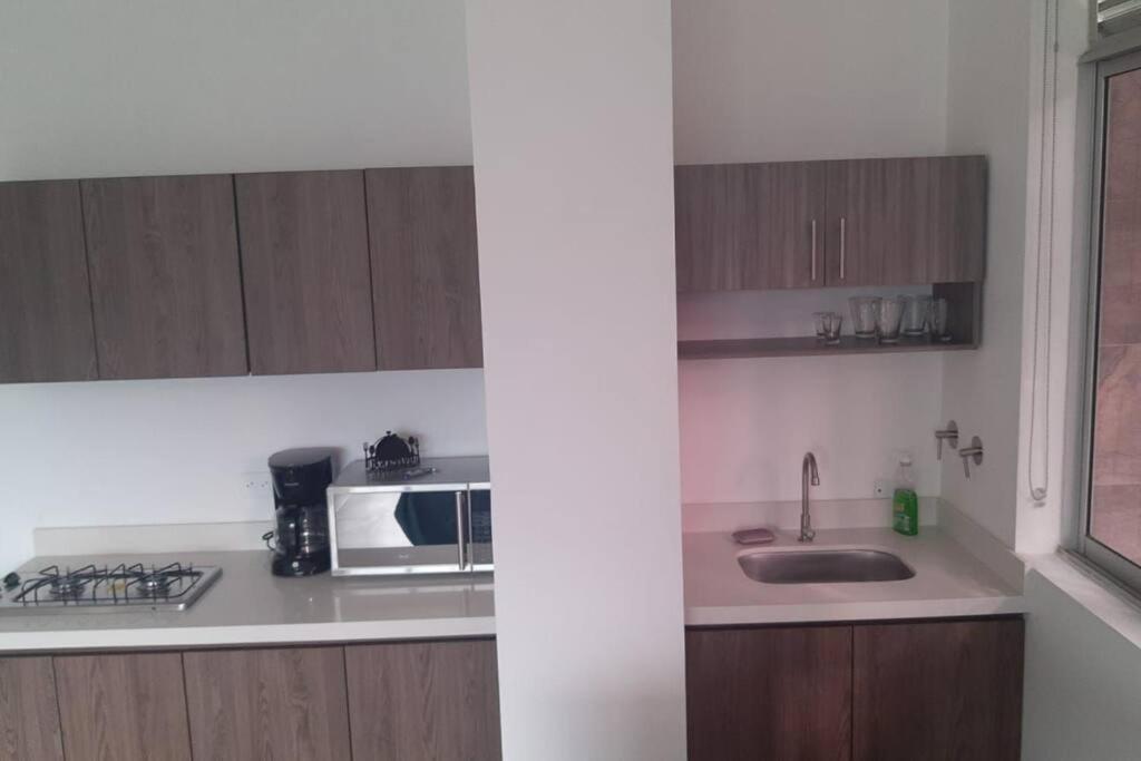 Spectacular studio with terrace, A/C poblado 301