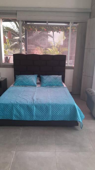 Spectacular studio with terrace, A/C poblado 301