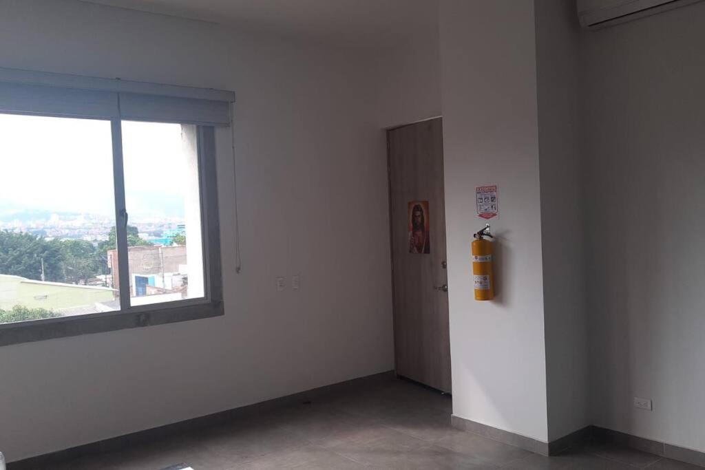 Spectacular studio with terrace, A/C poblado 301