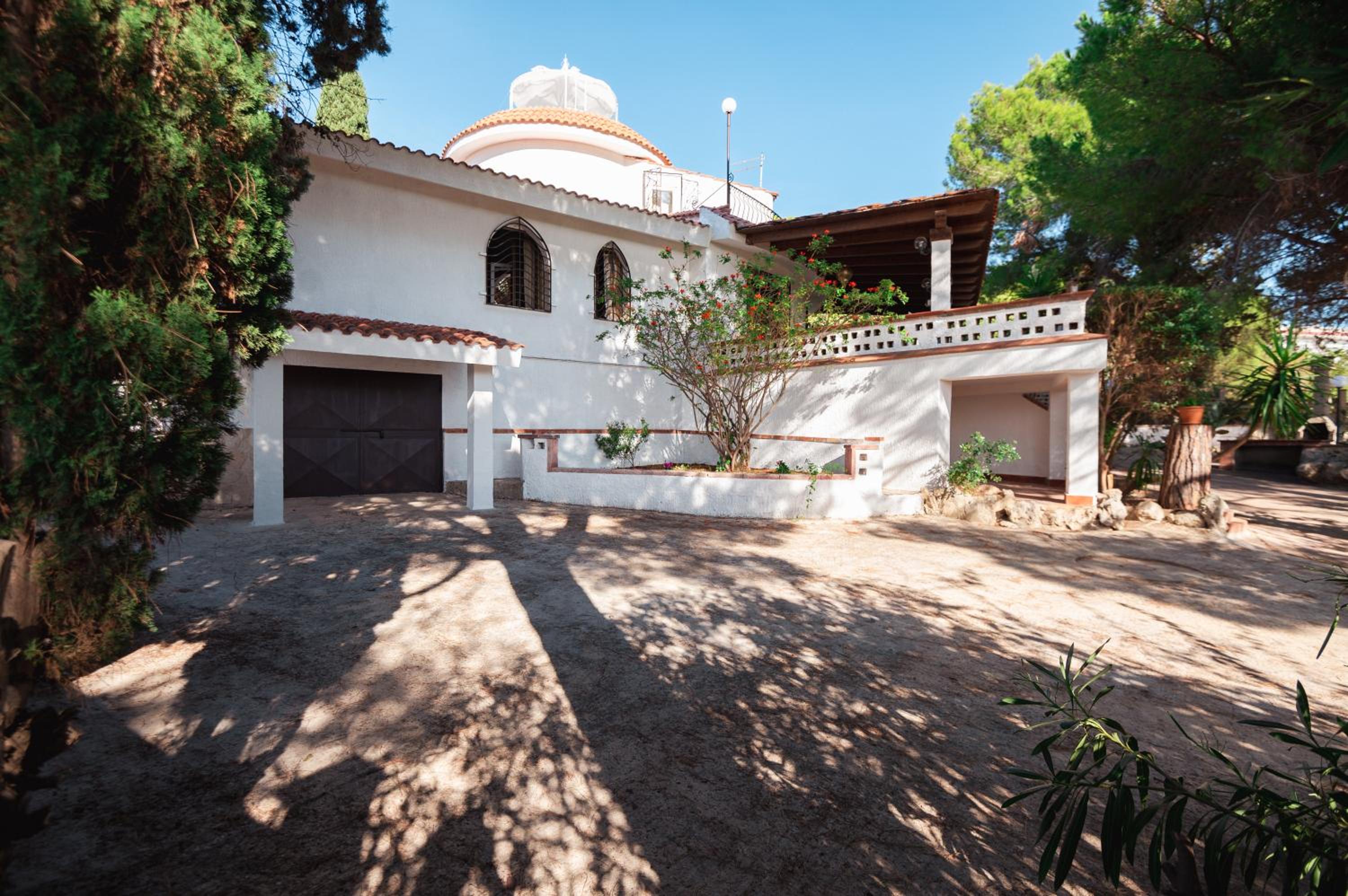 Domina Levante - Exotic Villa with private SPA and Beach access