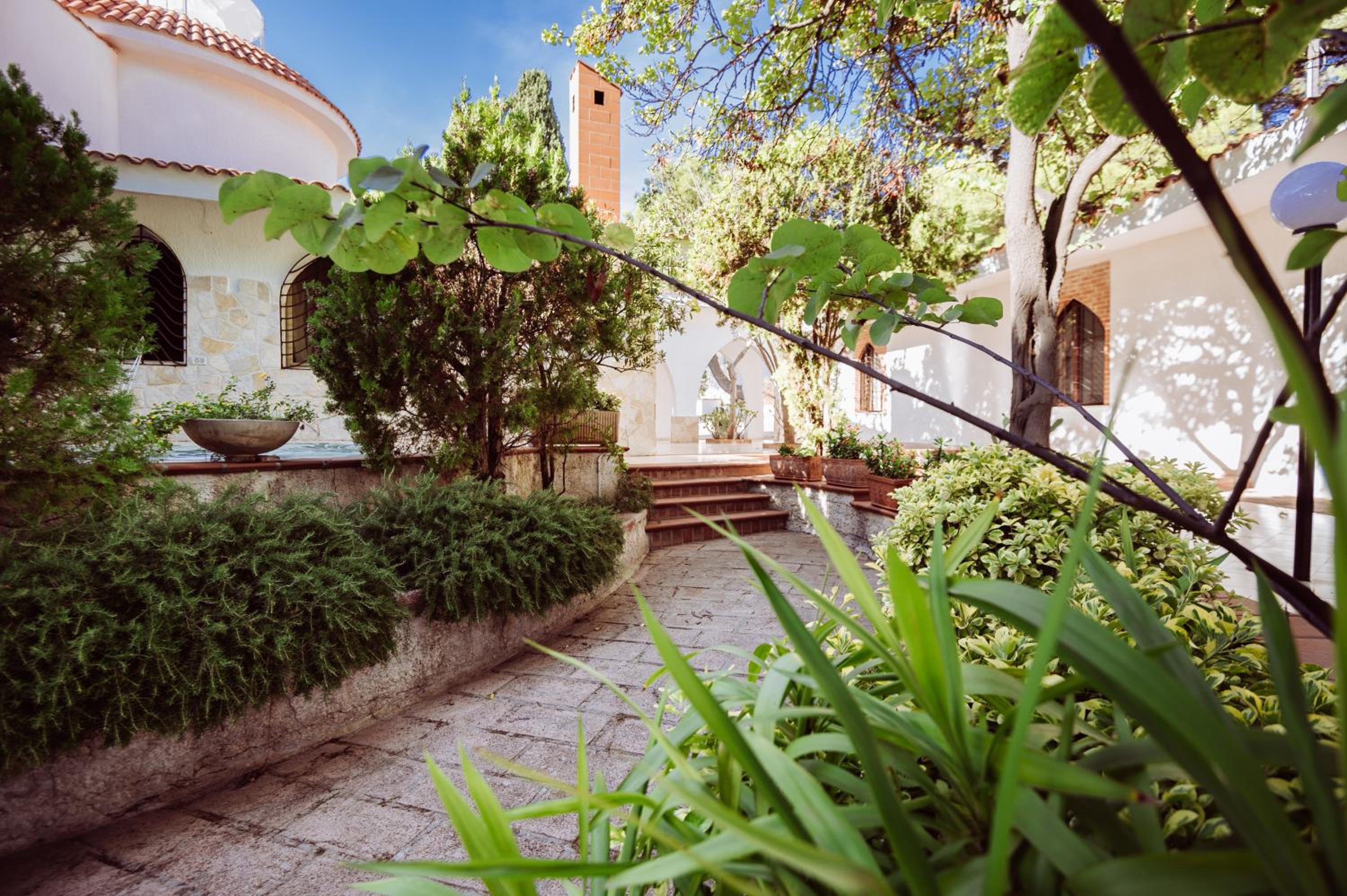 Domina Levante - Exotic Villa with private SPA and Beach access