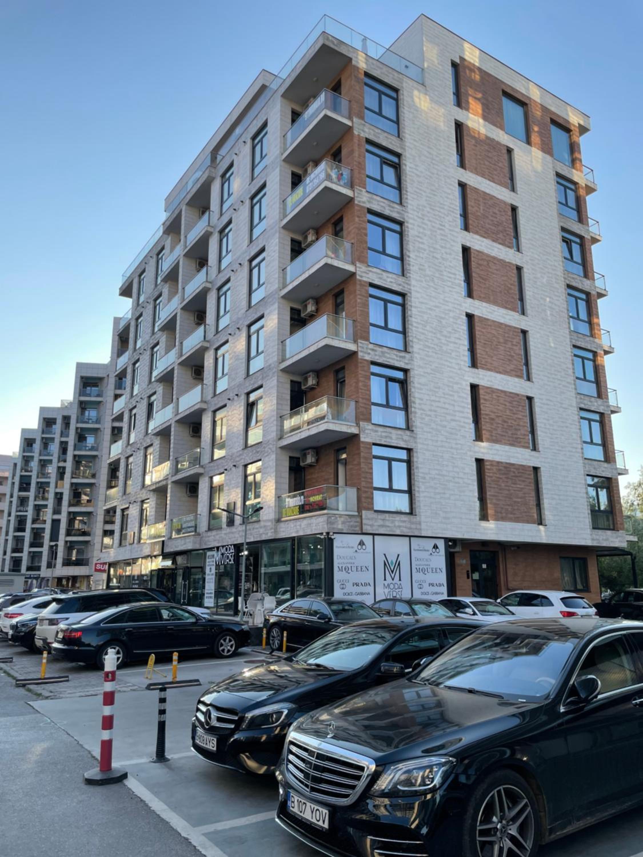 Hotel Selena by the sea - Image 1