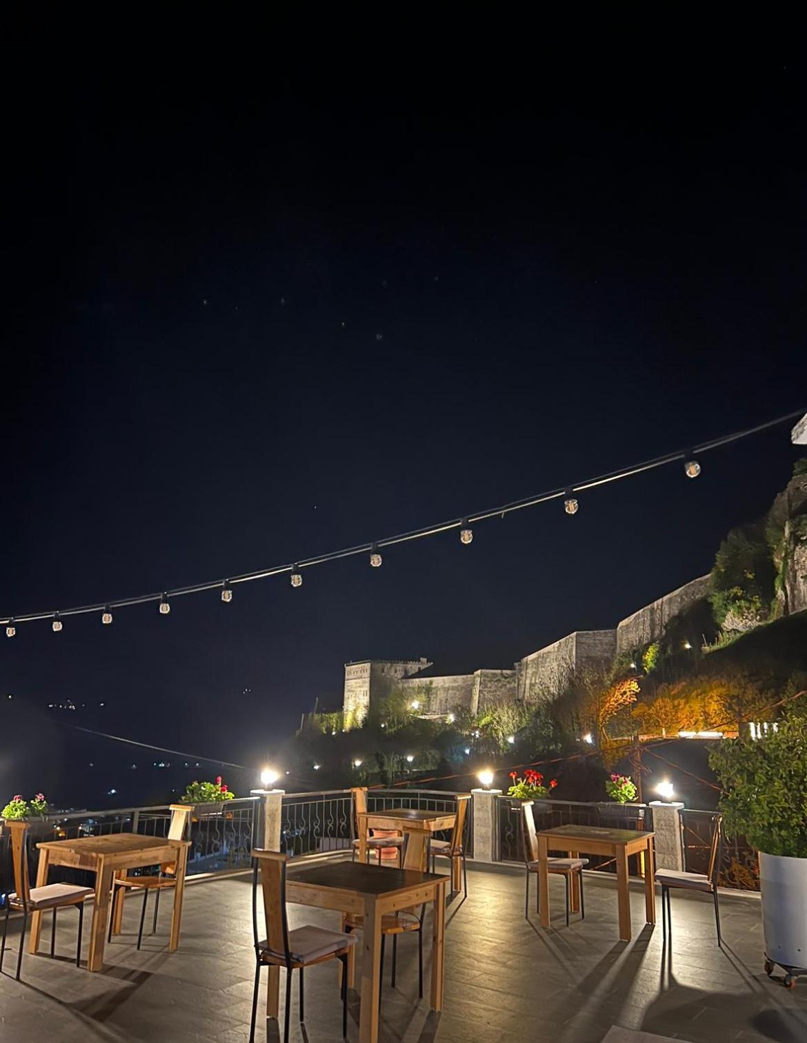 Hotel with Castle View