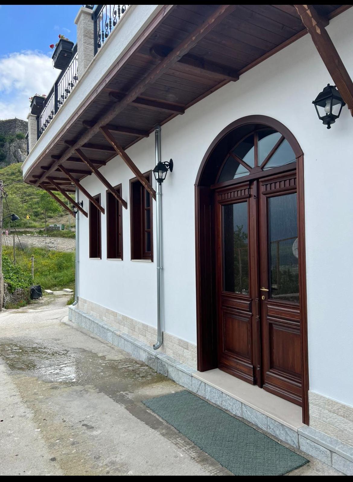 Hotel with Castle View