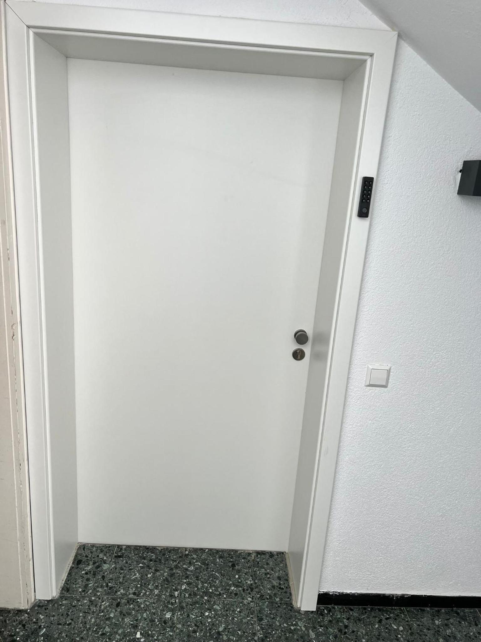 *moderne Wohnung ANTON in VS mit Küche+Bad