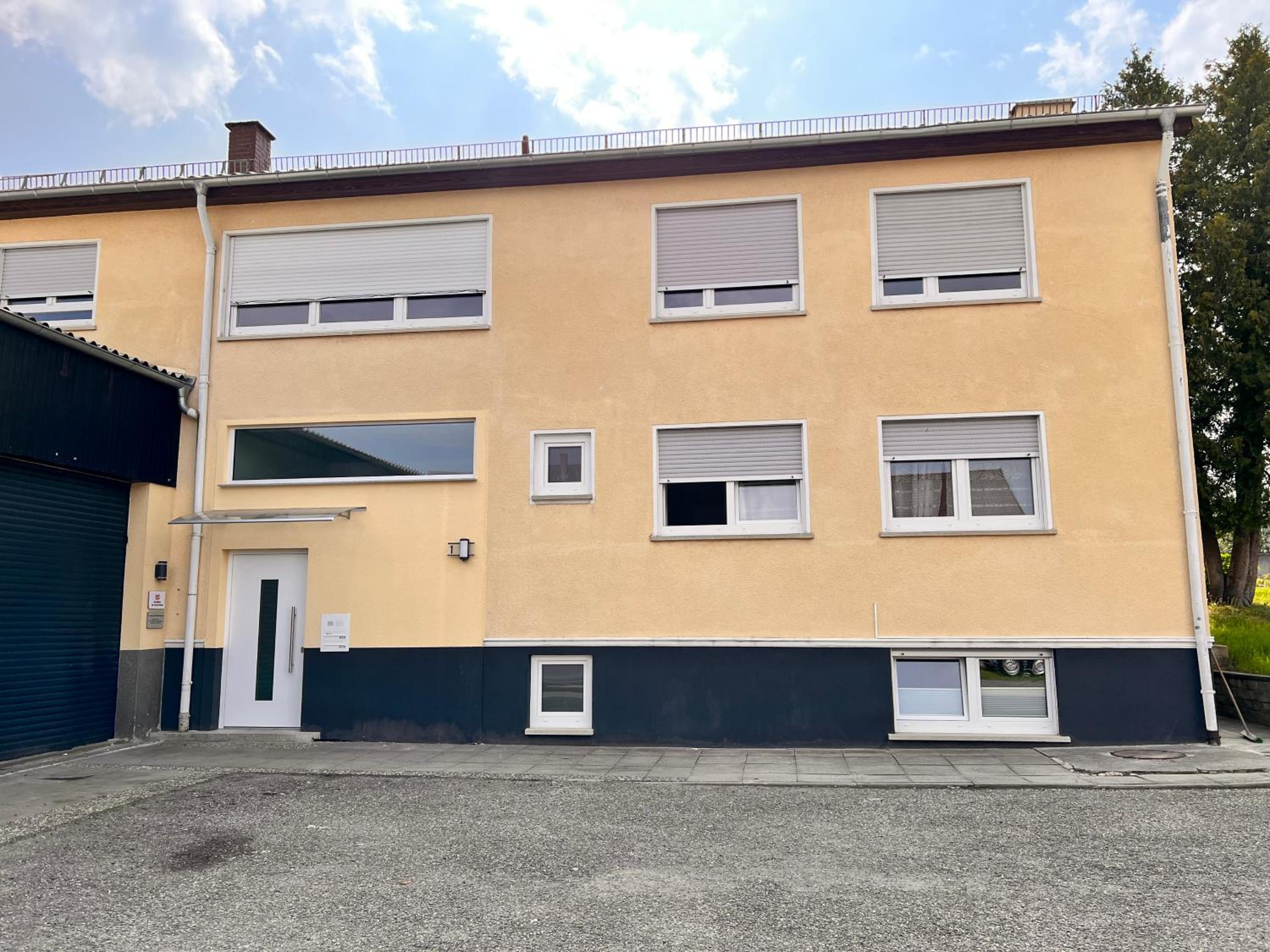 *moderne Wohnung ANTON in VS mit Küche+Bad