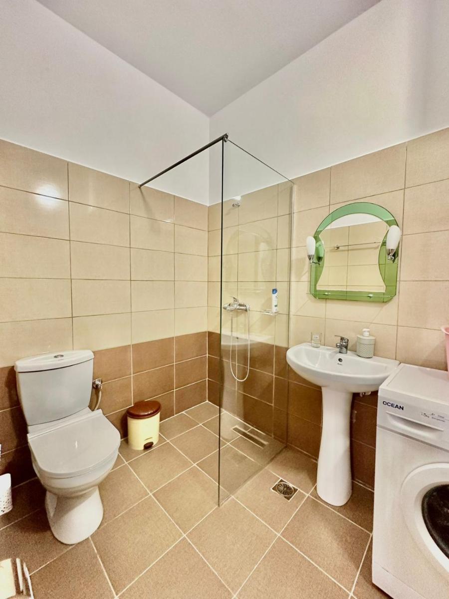 Amar Apartments