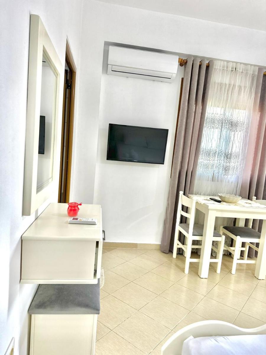 Amar Apartments