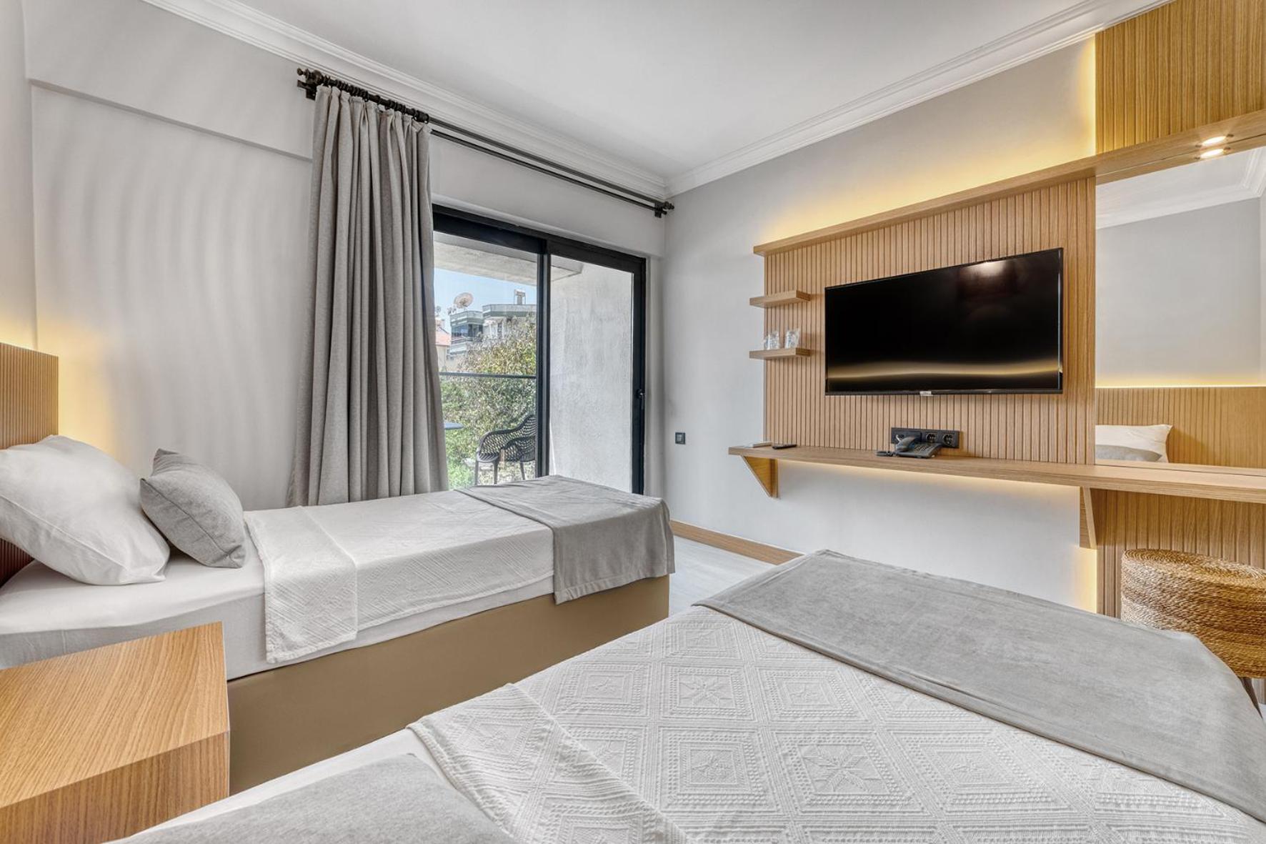 Hildegard Hotel - Image 45
