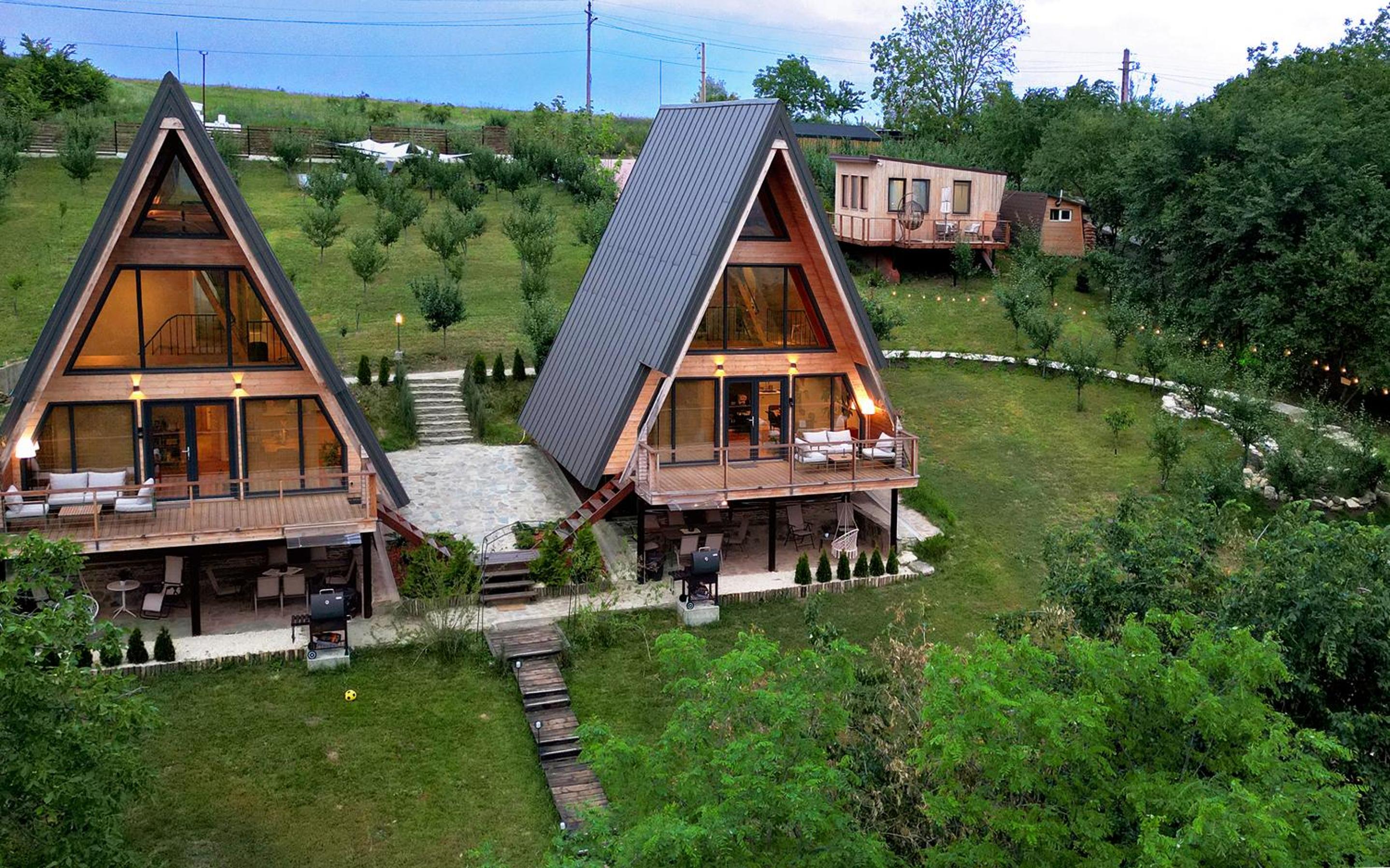 Arta Chalet - A-Frame Cabins & Nature Retreat view 5