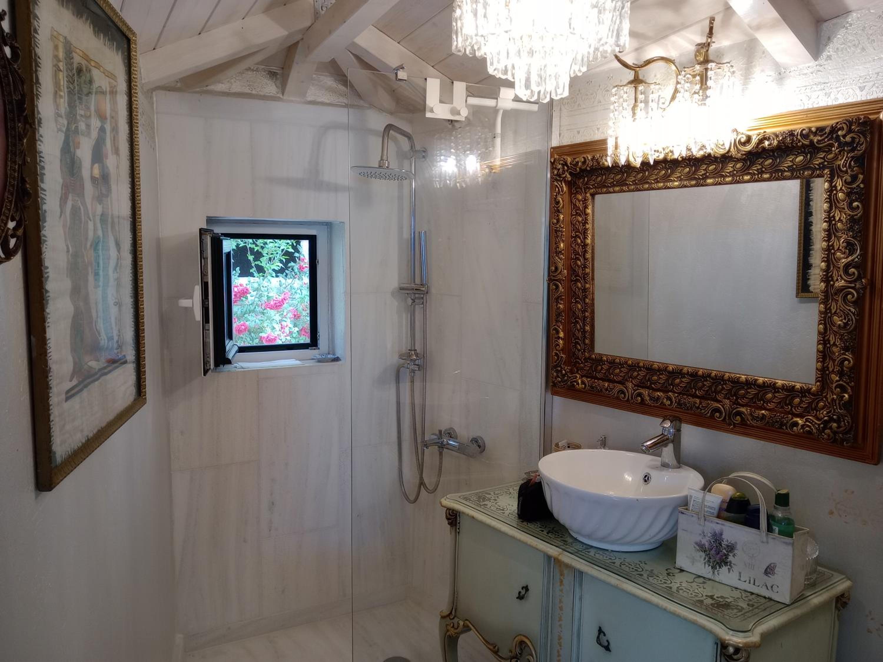Penelope suite