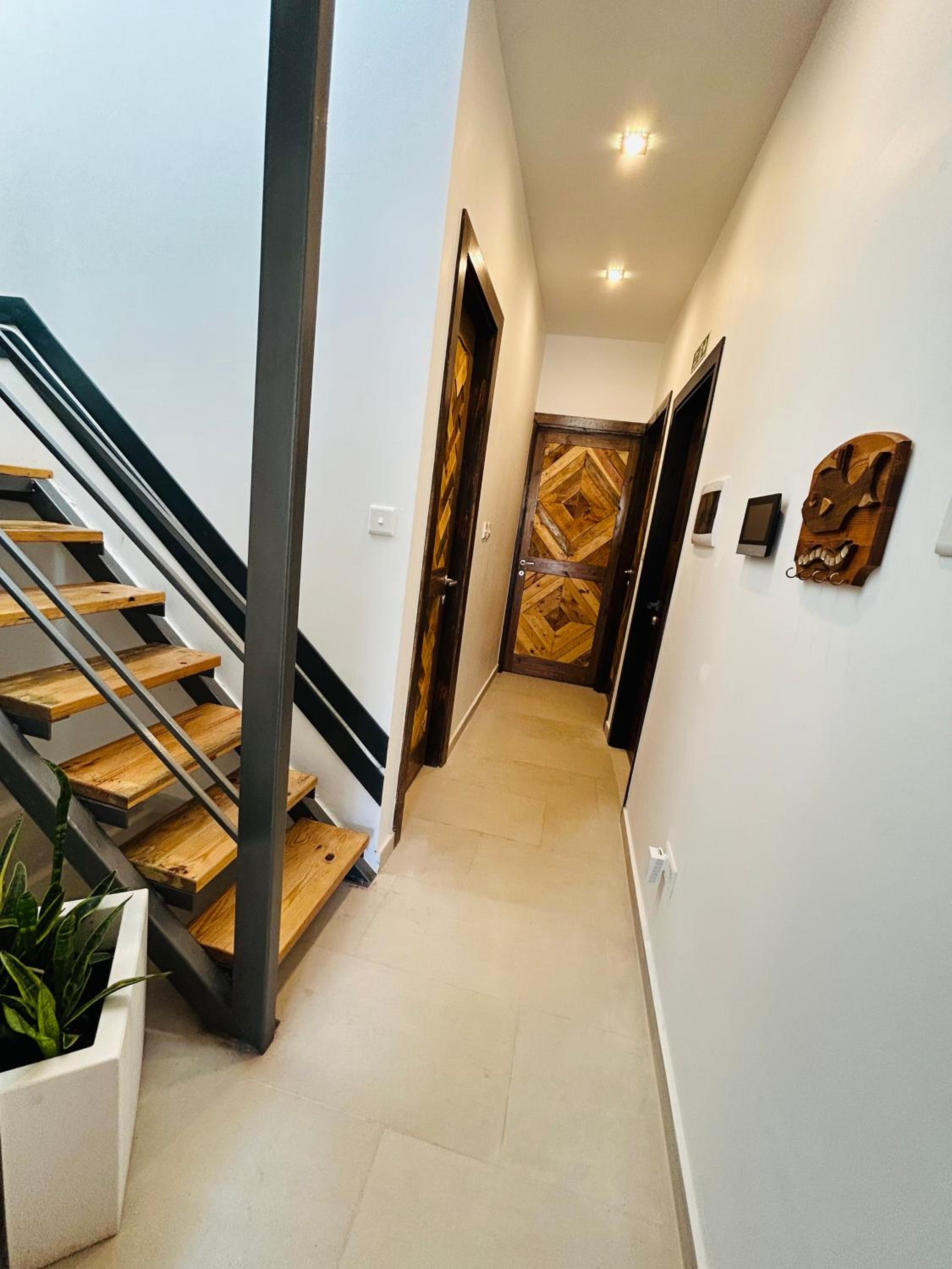 Hillview Duplex Penthouse, photo 31