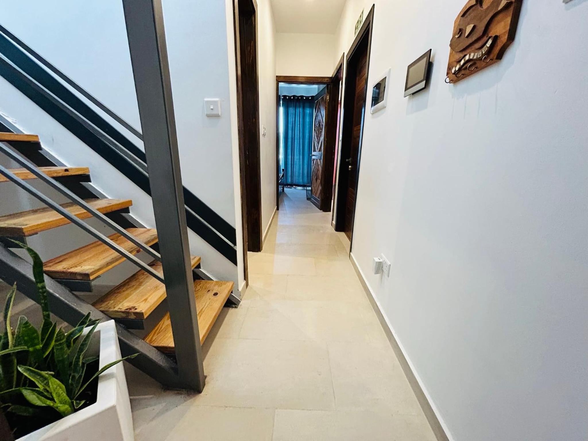 Hillview Duplex Penthouse, photo 37