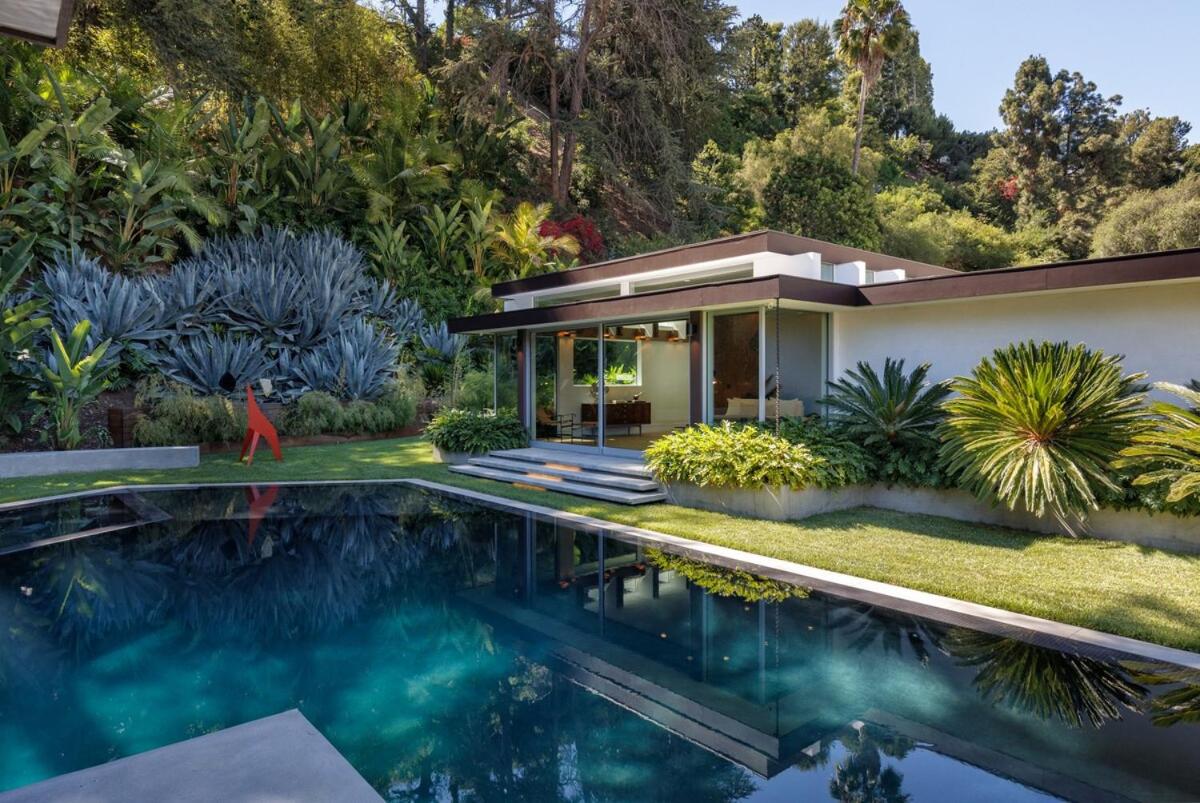 Loma Vista Modern
