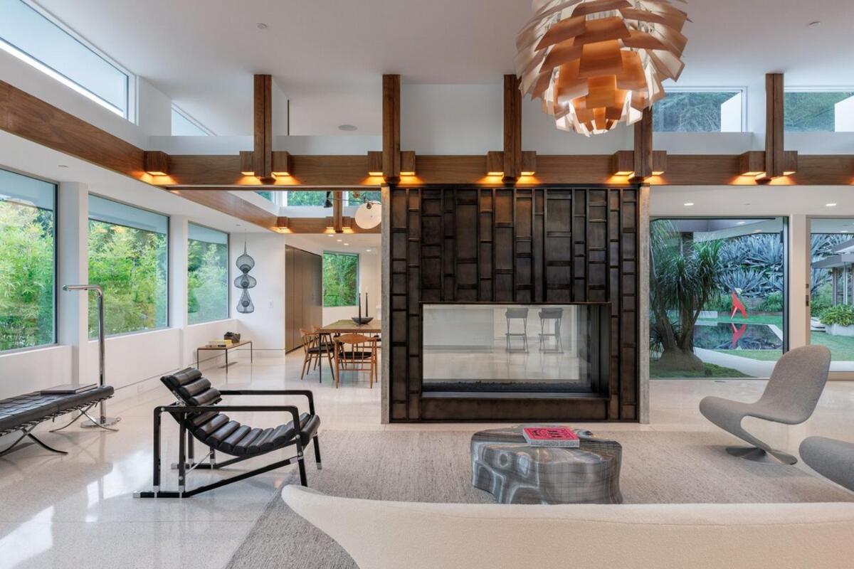 Loma Vista Modern