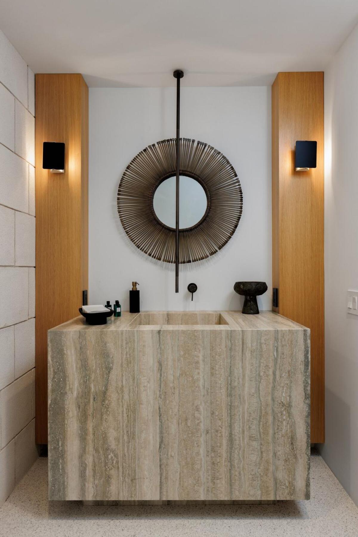 Loma Vista Modern