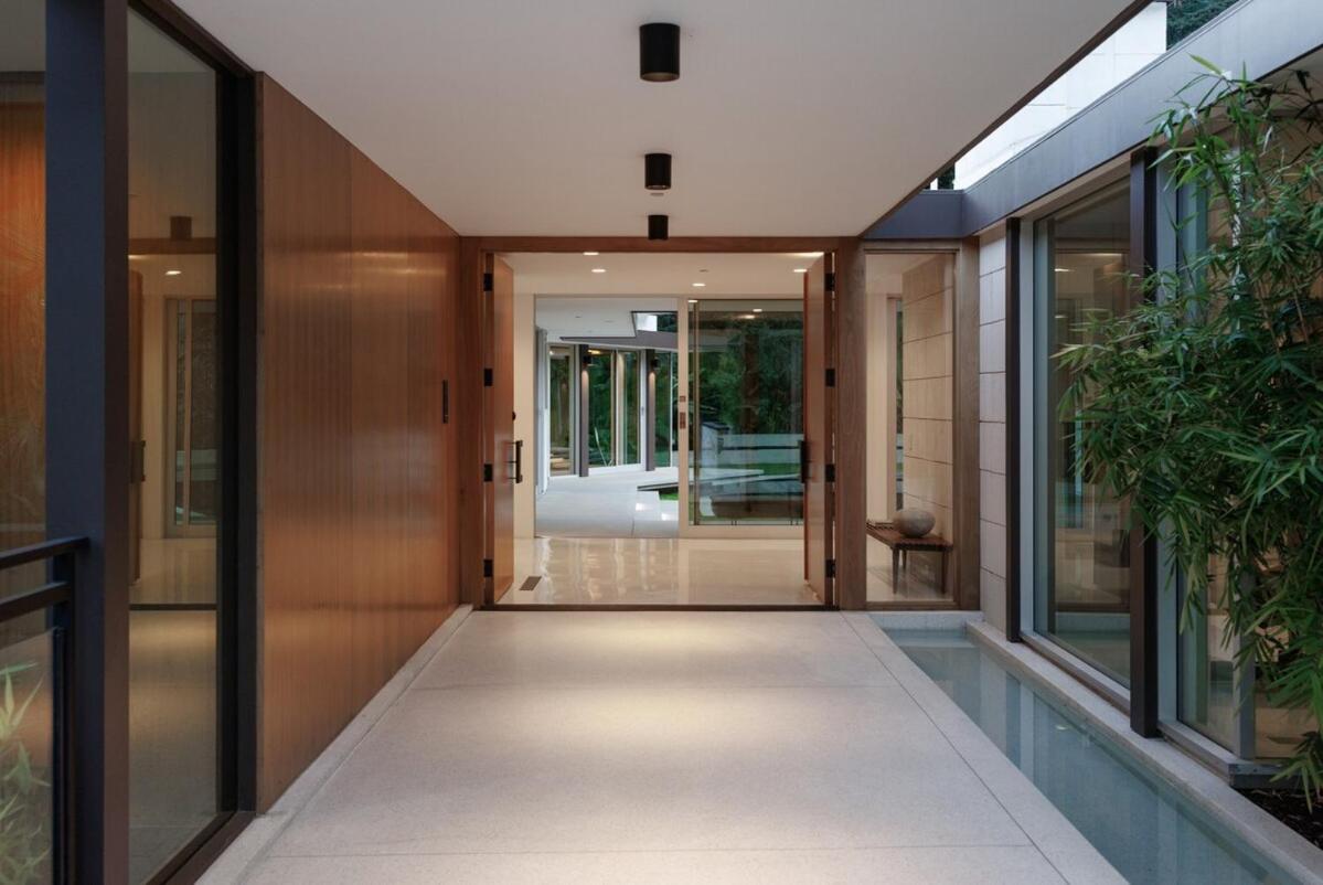 Loma Vista Modern