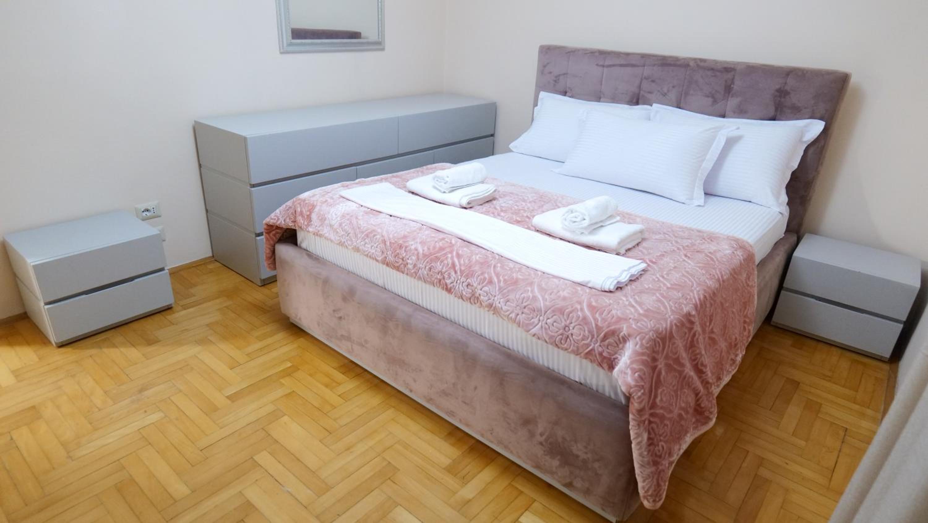 City center apartment Niko 04