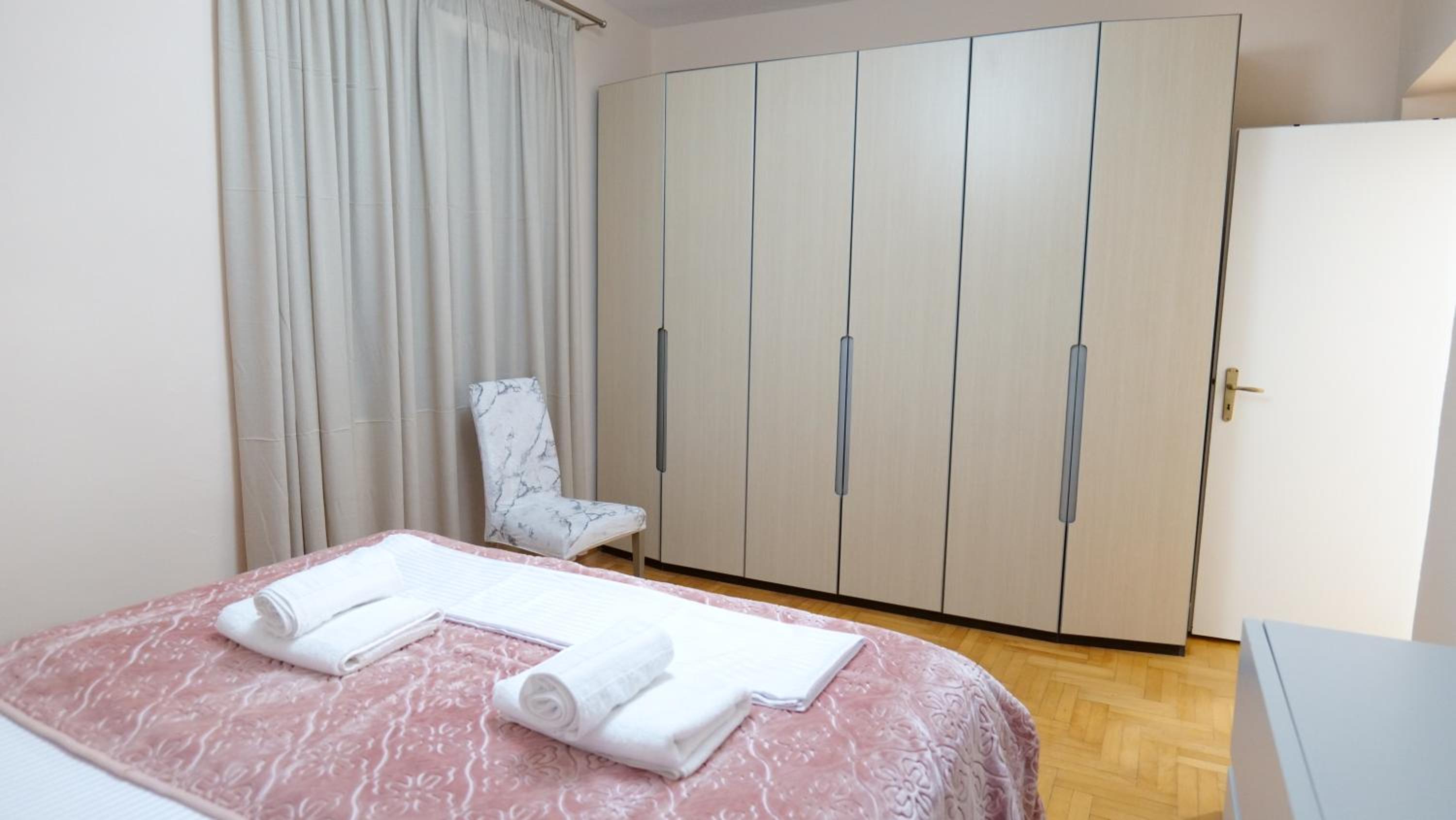 City center apartment Niko 04