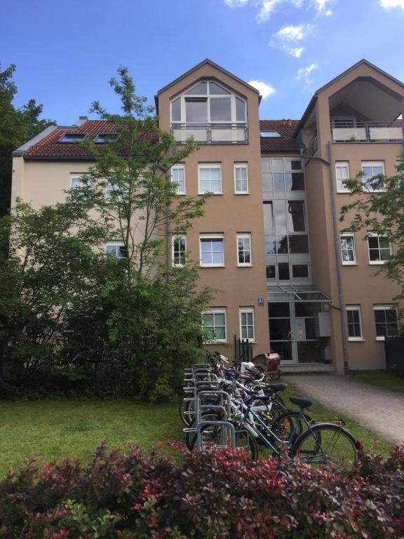 feldmochinger strasse 212