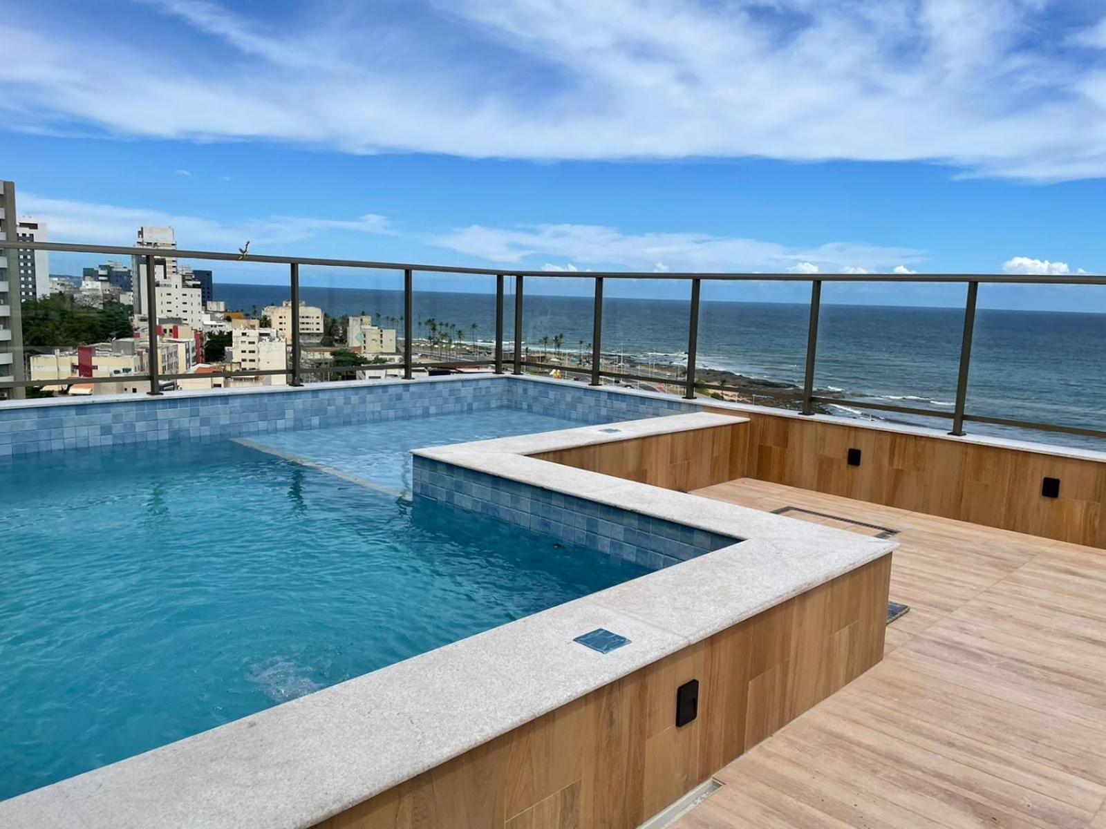 Vista mar no costa azul
