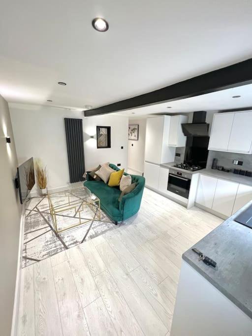 Farsley Cottage