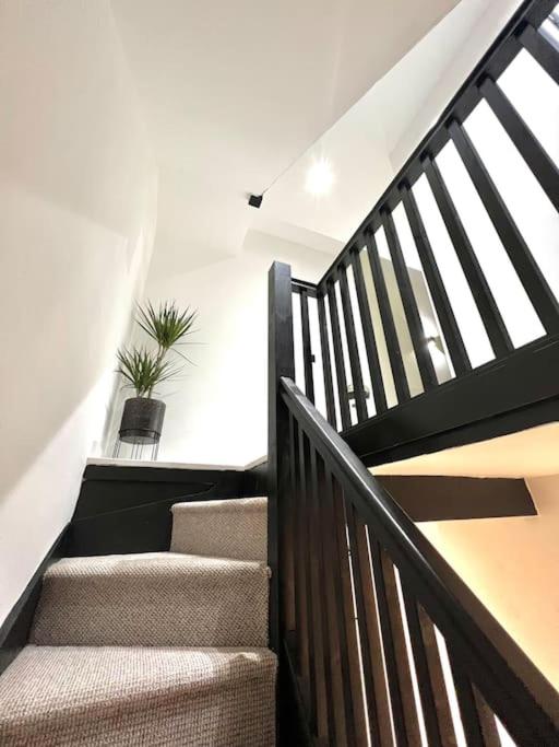 Farsley Cottage