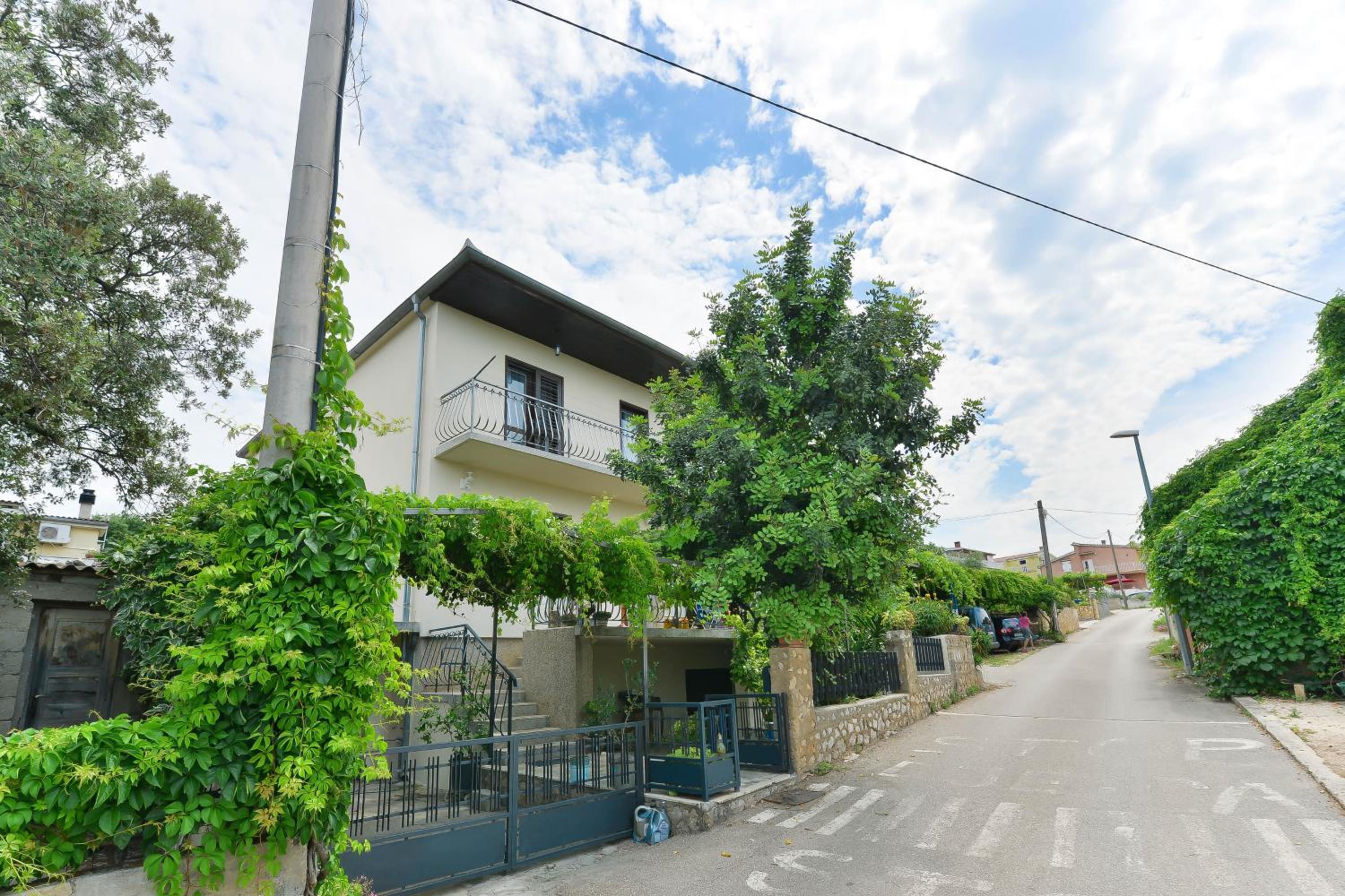 Apartments with parking space Pakostane, Biograd - 18981
