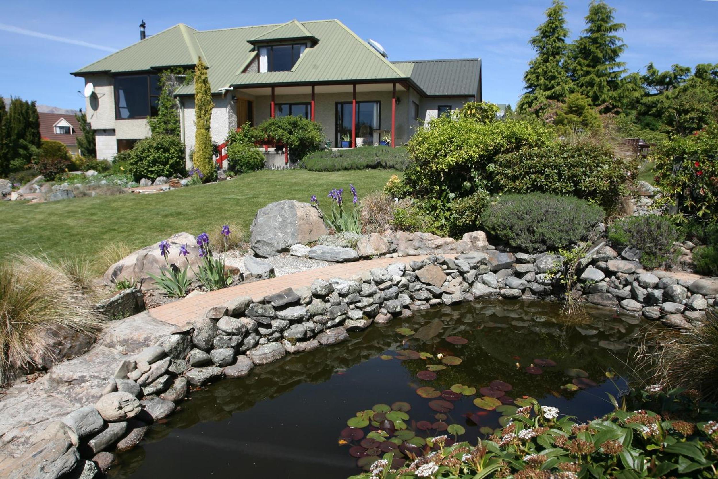Esther Lodge view 5