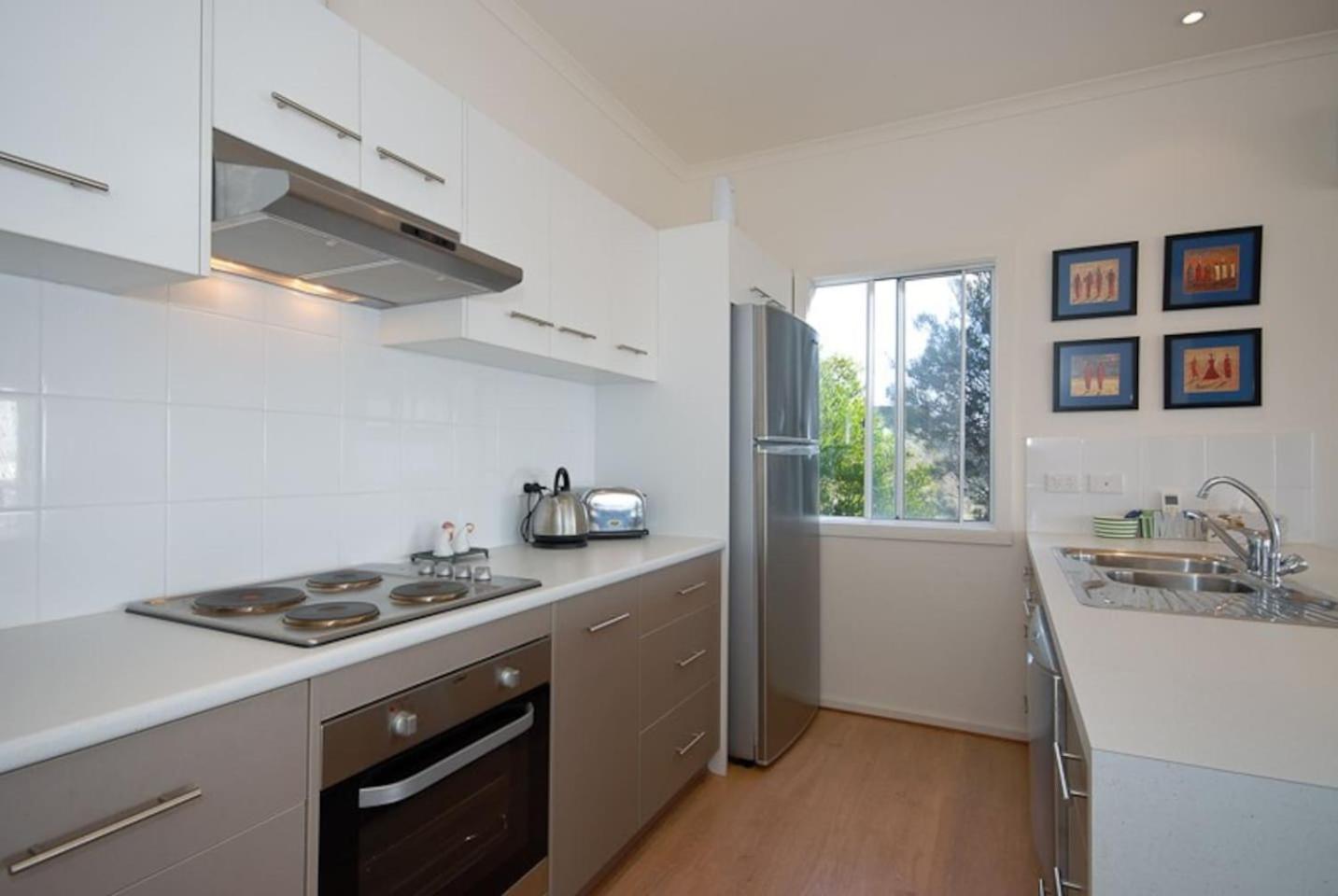 13 Olivebank - BYO Linen - Ocean Views