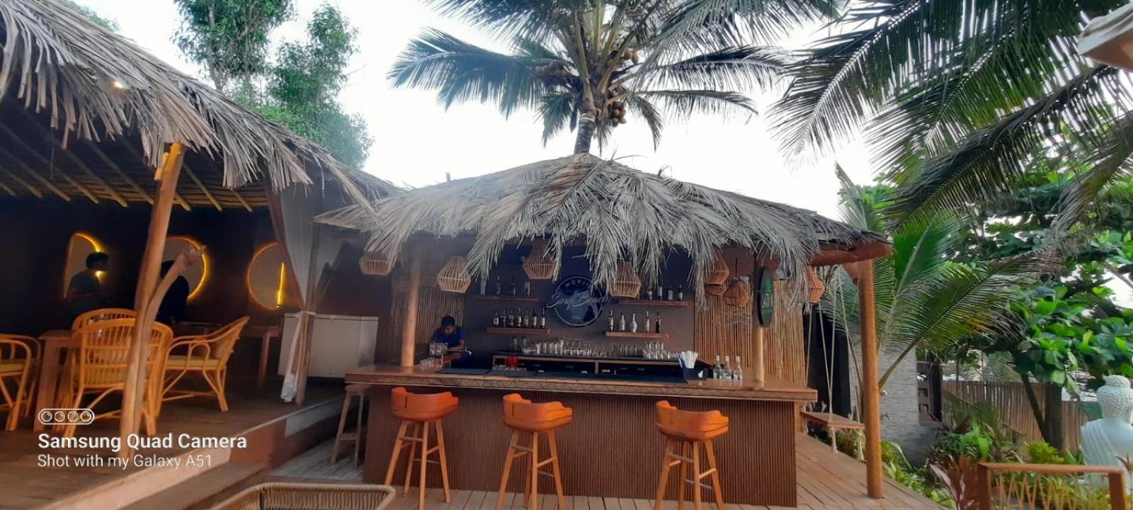 SinQ Beach Morjim