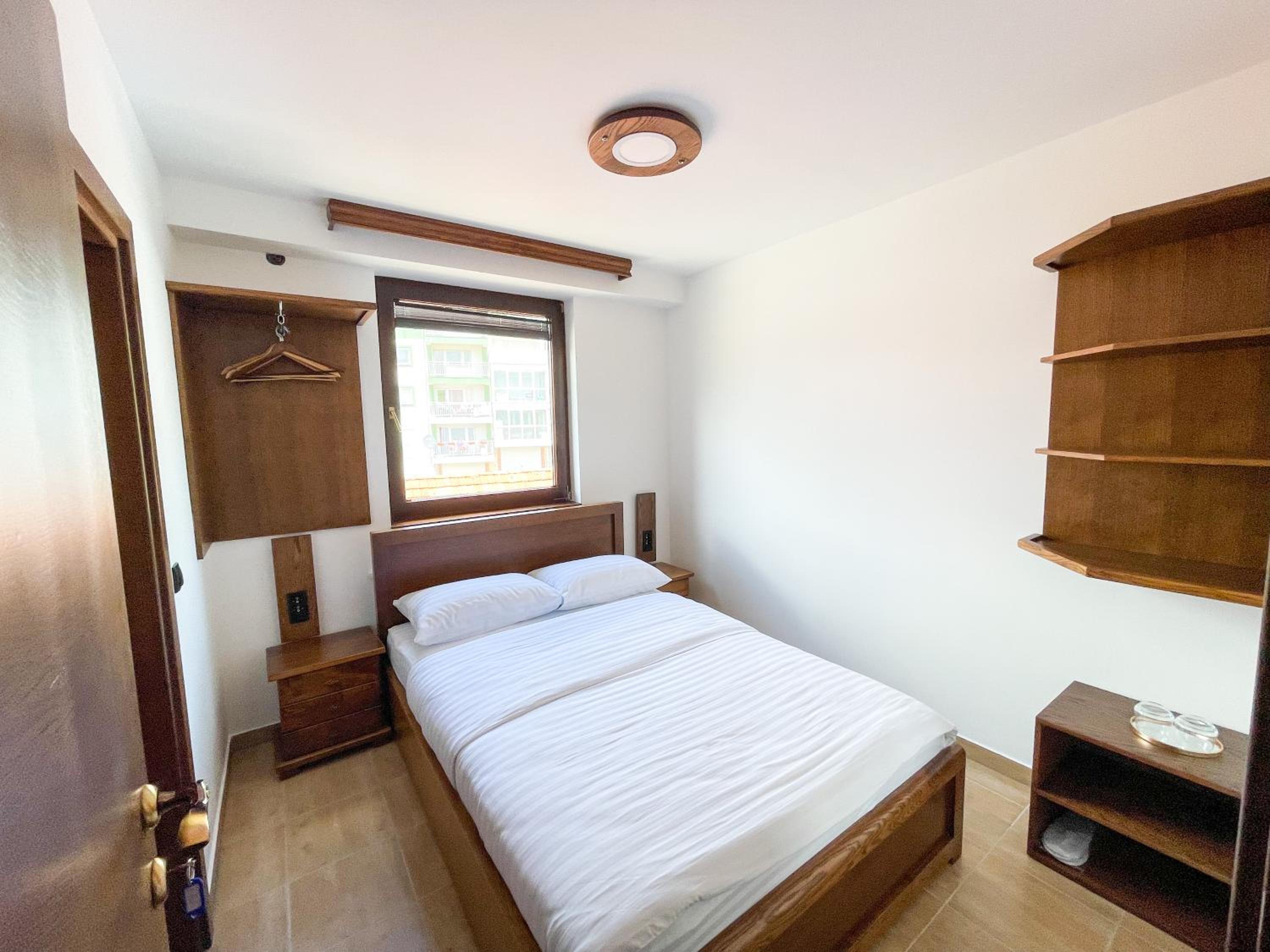 Apartments & Rooms Brijest
