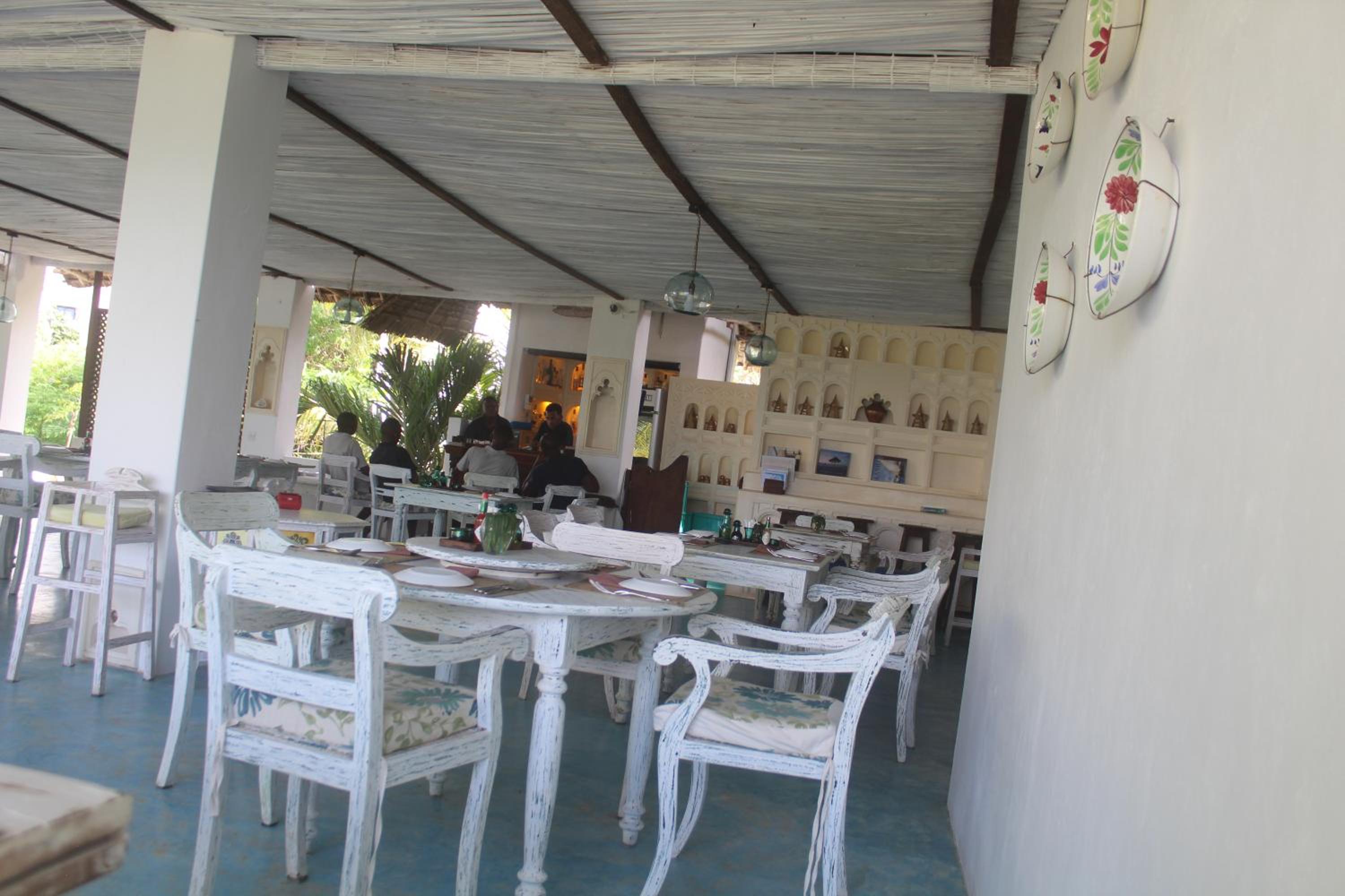 Kijani Hotel