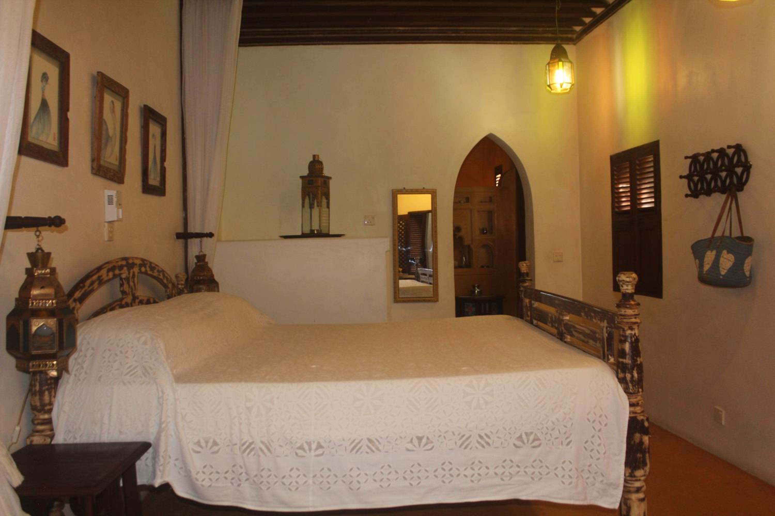 Kijani Hotel