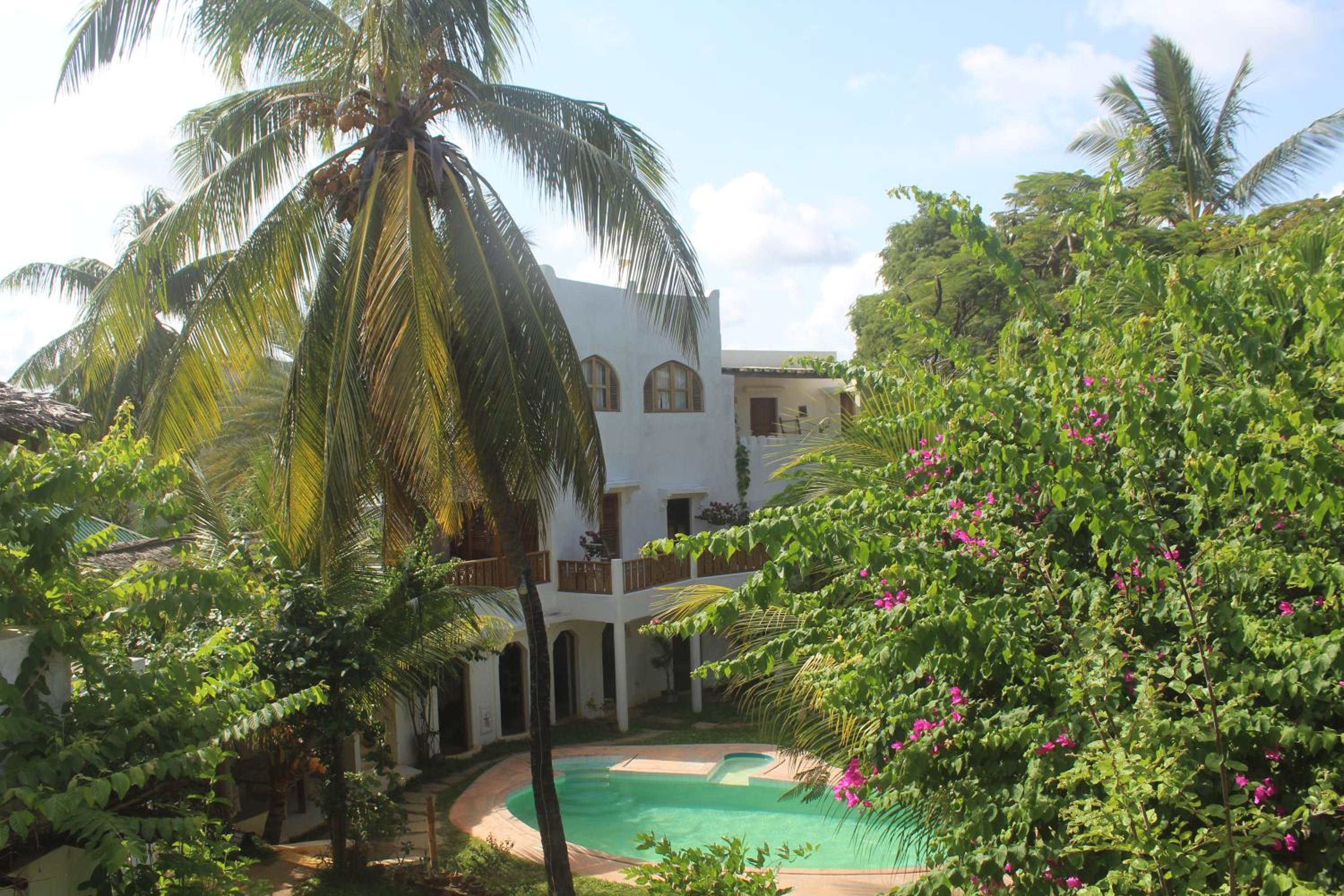 Kijani Hotel