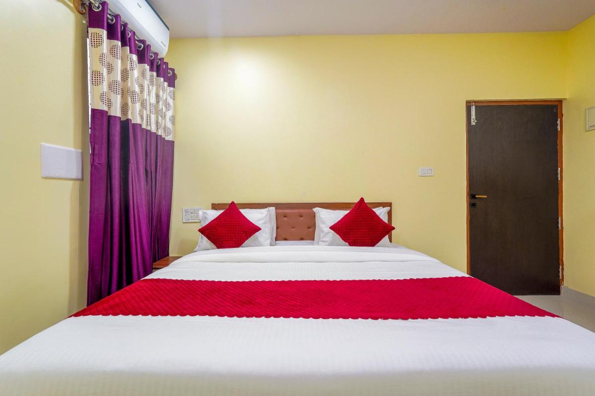 SRI VIJAYA PALACE LODGING view 2