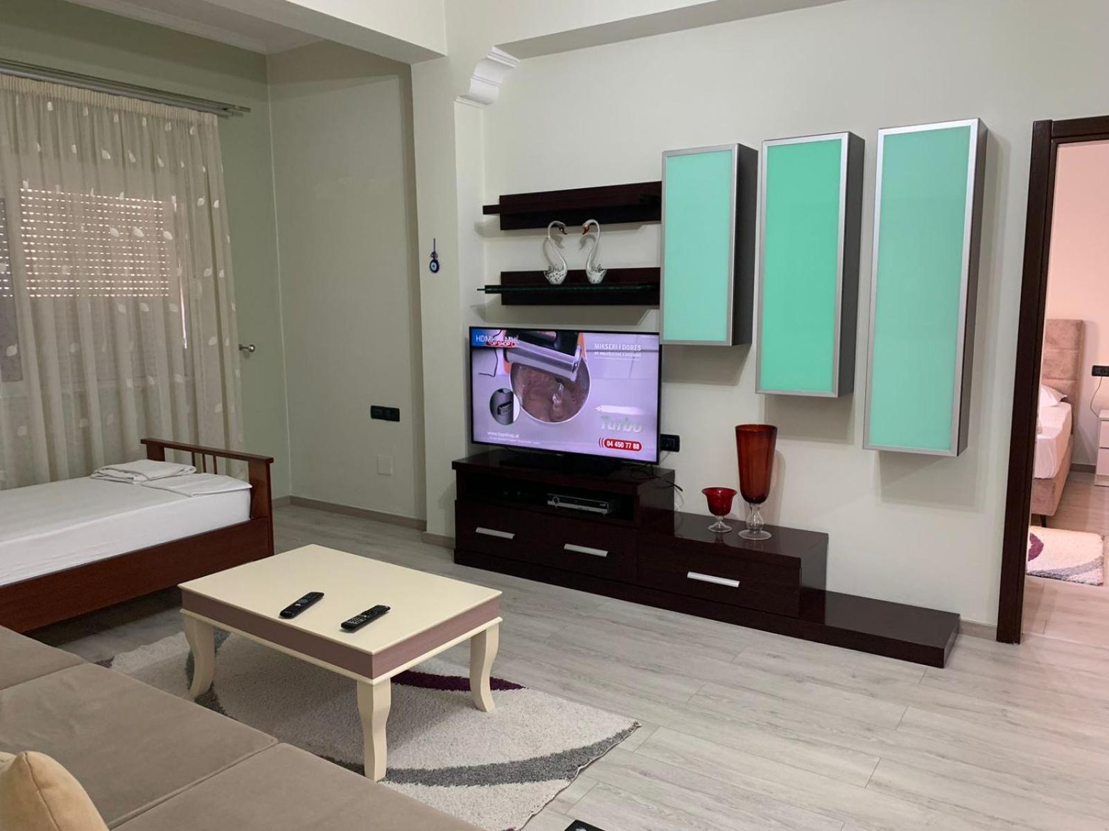 Dadaj Apartments