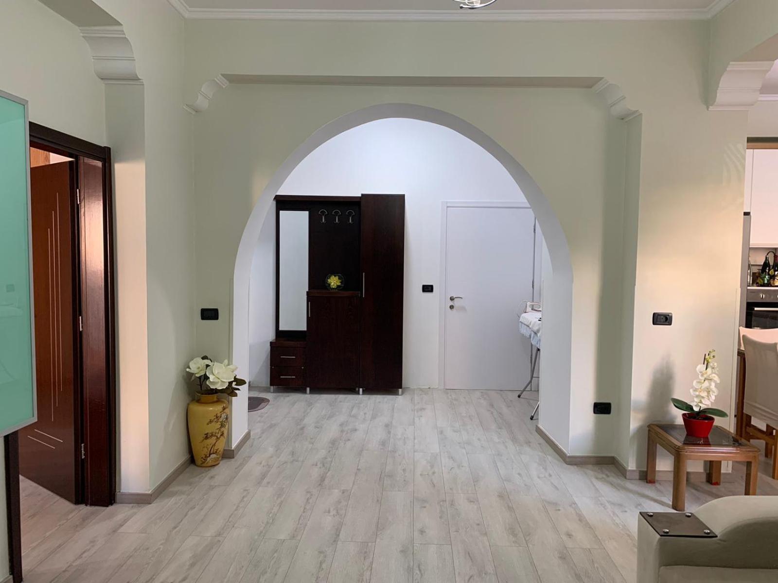 Dadaj Apartments