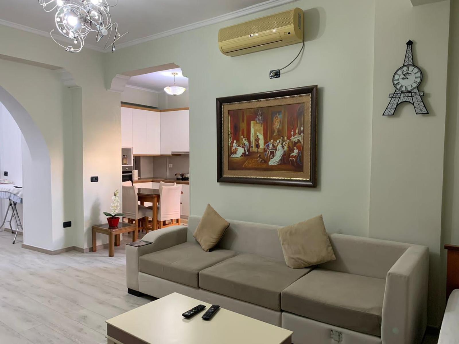 Dadaj Apartments